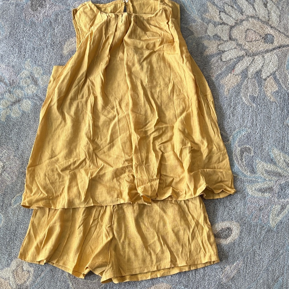 SHEIN Mustard Yellow shorts Set